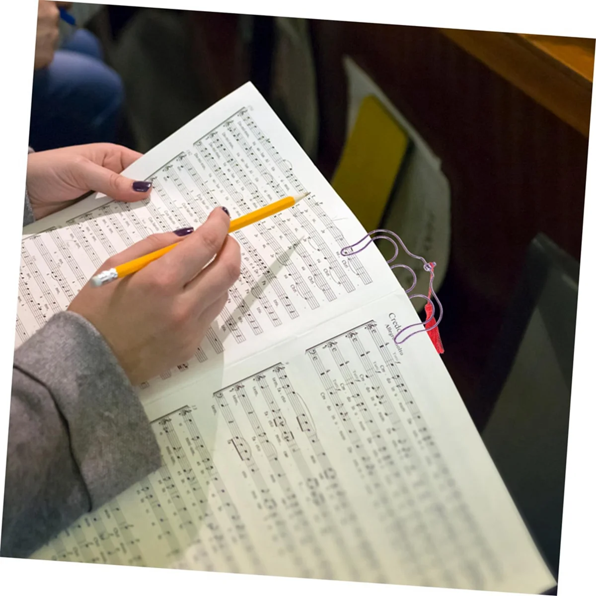 2 шт. металлические зажимы для книг с кисточками