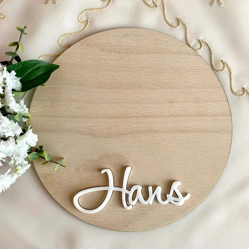 Персонализированный знак объявления ребенка деревянный с принтом ног для