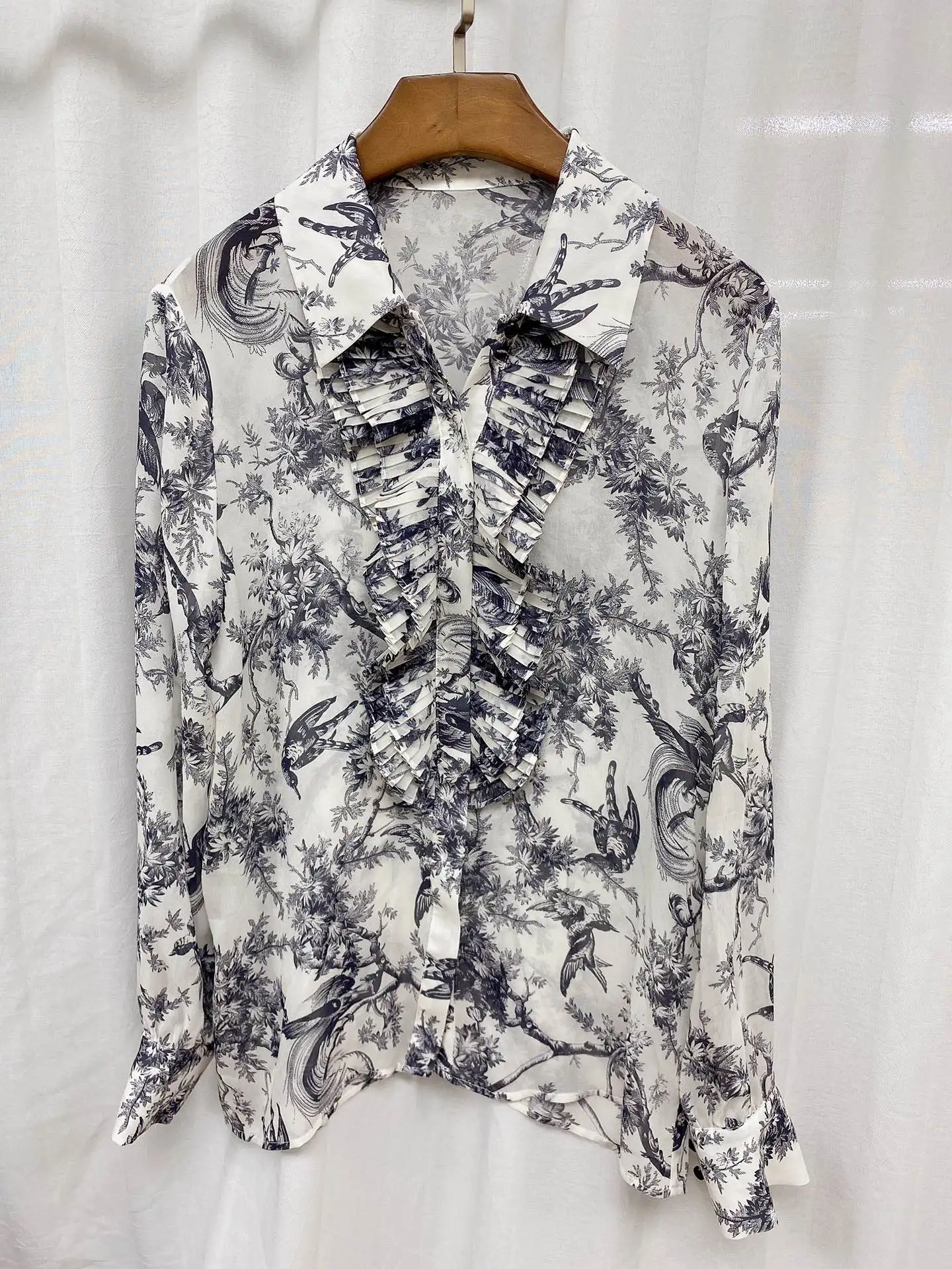 

2022 new women fashion long sleeve sexy ruffled silk print shirt 0727