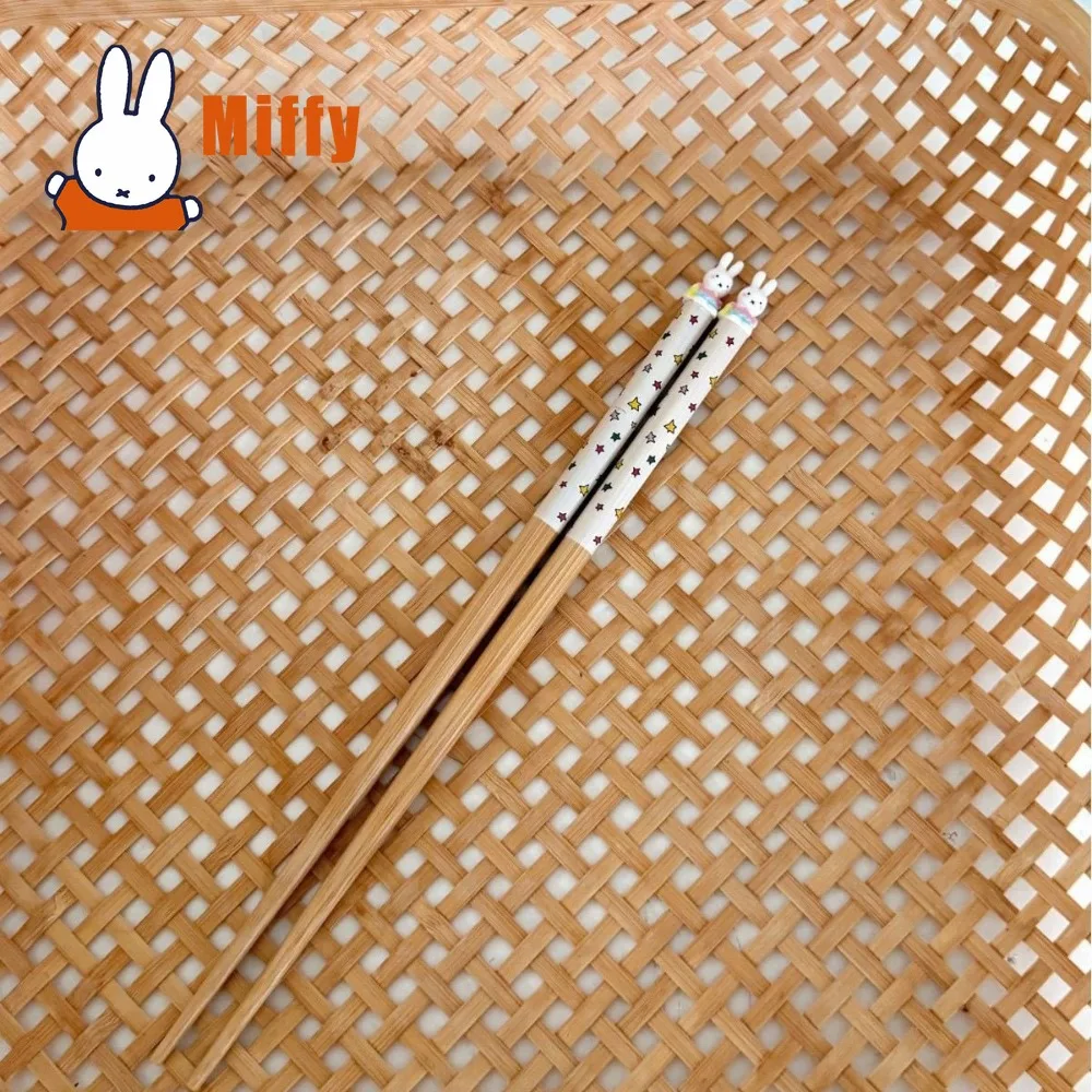Милые палочки для еды Miffy в виде кролика, бамбуковые, многоразовые, деревянные, в форме звезды, для суши, столовые приборы, подарок для кухни (art.: 3920db1ae04ca) - 3920db1ae04ca