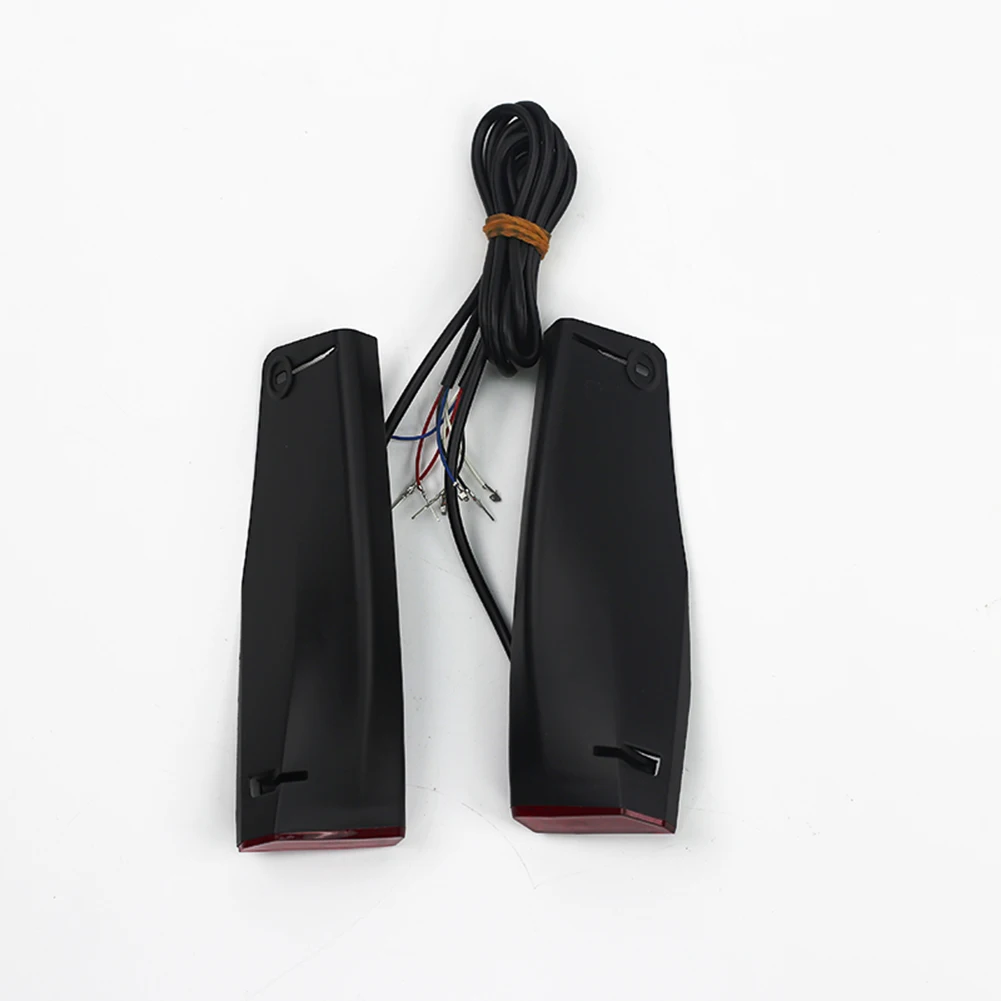

10 Inch Electric Scooter Rear Wrap Corner With Warning Taillight Corner Guard Shell Protective Shell 18x6x5 Cm ABS