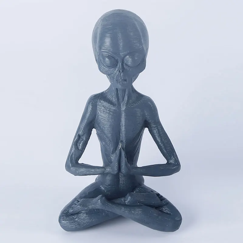 Статуэтка инопланетянина из смолы 1 шт.