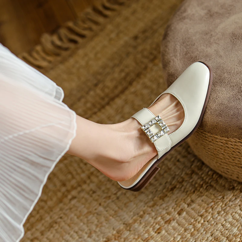 

2022 Women Shoes Outdoor Casual Fashion Women Slippers Flip Summer Leather Flat Non-slip Durable Banquet All-match Sandals