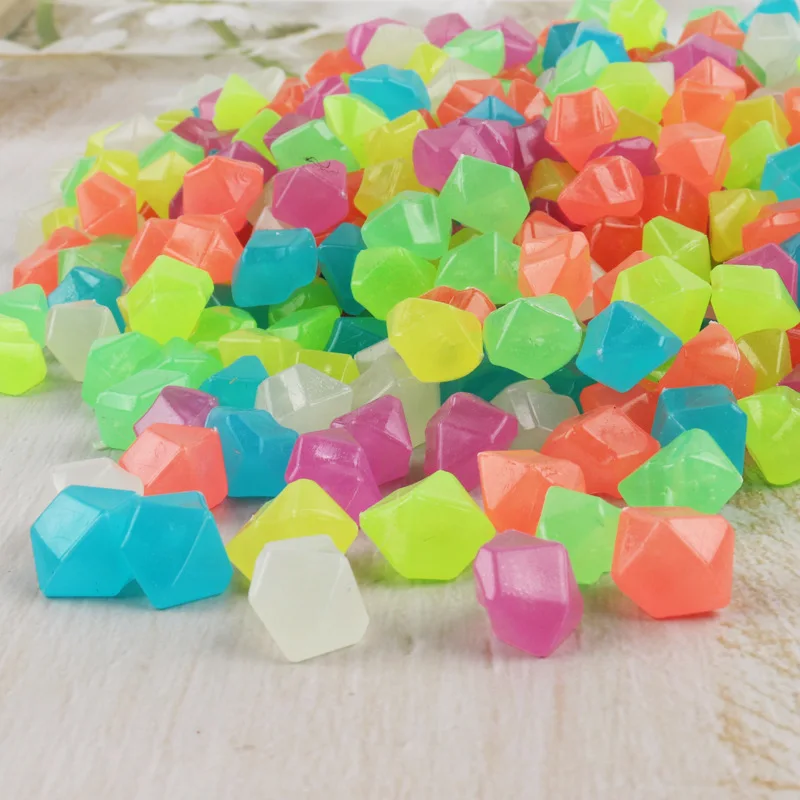

100/200 pcs Luminous Stones Walkway Rock Garden Patio Lawn Garden Yard Stone Decoration Garden Craft Luminous Cobblestone Decor