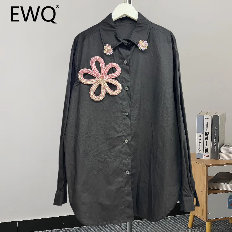 EWQ 3D горячее тиснение рубашка с ромбовидным градиентом и цветочным дизайном