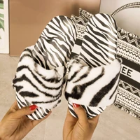 plaid stripes slippers women summer 2022 new lightweight casual summer fashion flat flops large size outdoor non lip slippers