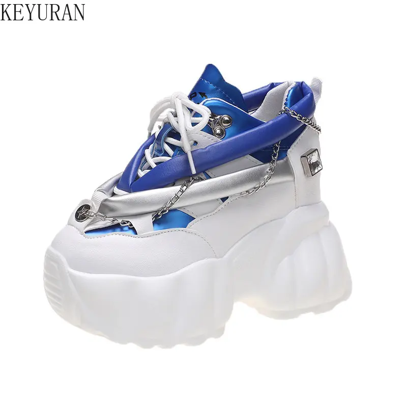 

Женские кроссовки на платформе 10 см, повседневные кожаные кроссовки на массивной танкетке, с высоким верхом и блестящей цепочкой, для весны,...