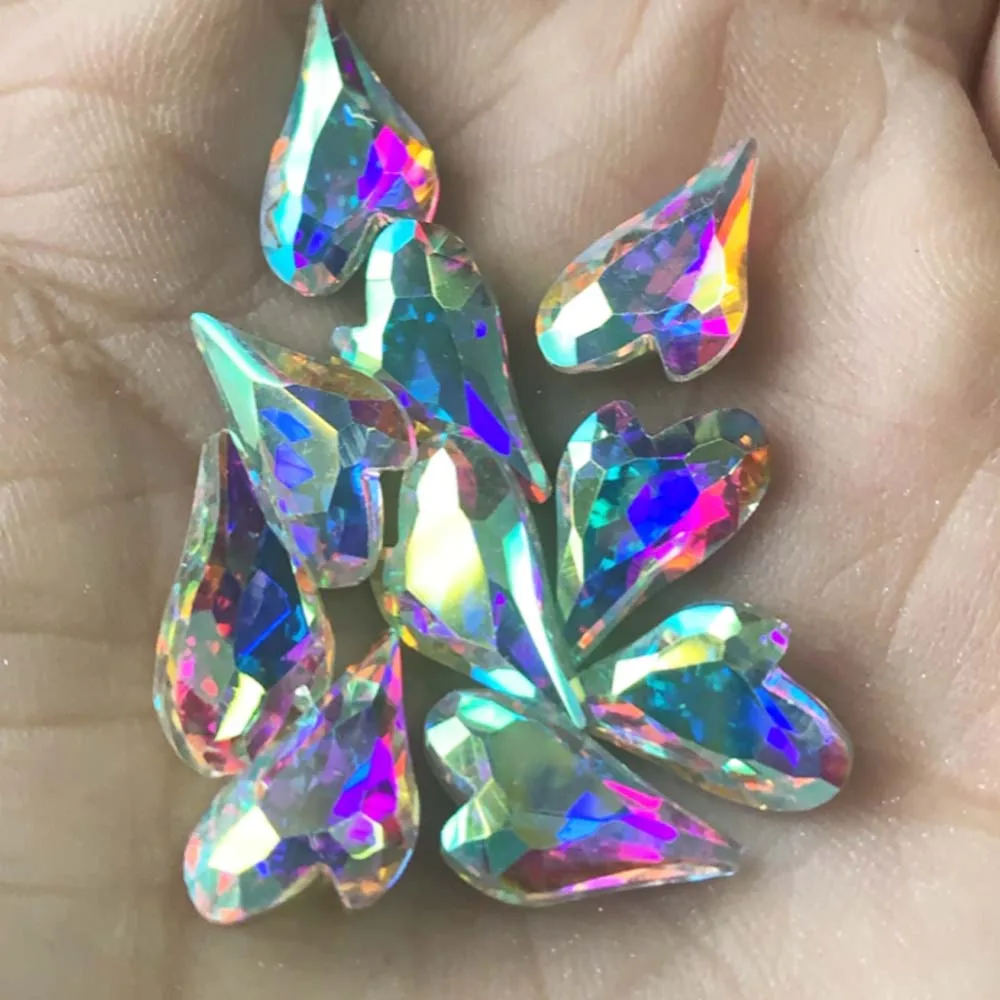 

10Pcs Crooked Heart Nail Art Charm Diamond Rhinestone Crystal Jewelry Shiny Luxury Glitter Nail Decoration 3D DIY Colorful Gems