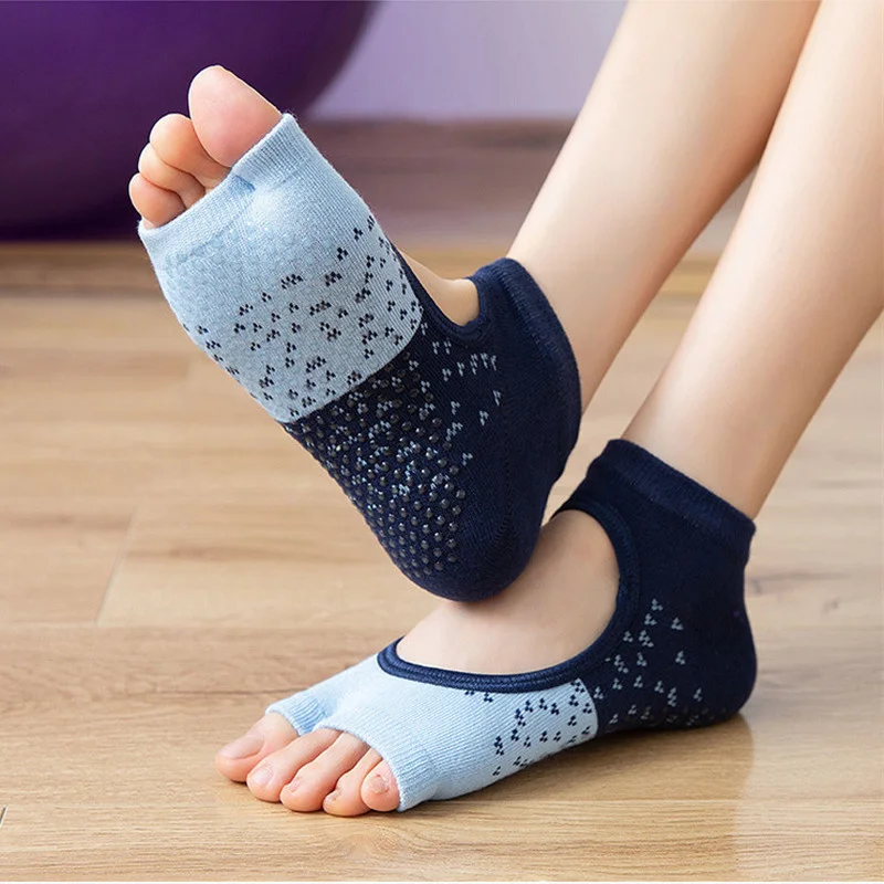 

Toeless Anti-Slip Women Yoga Socks Cotton Breathable Backless Socks Silicone Elastic Fitness Gym Ballet Dance Sports Socks