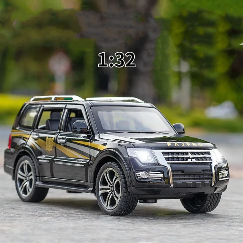 

1:32 Mitsubishis PAJERO SUV Alloy Car Model Diecast Toy Vehicle Simulation Metal Car Model Sound And Light Collection Kids Gifts