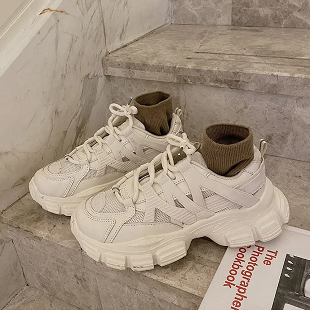 

Белые Папины туфли женские осенние и зимние новые спортивные туфли корейская мода женские универсальные дышащие сетчатые туфли на толстой ...