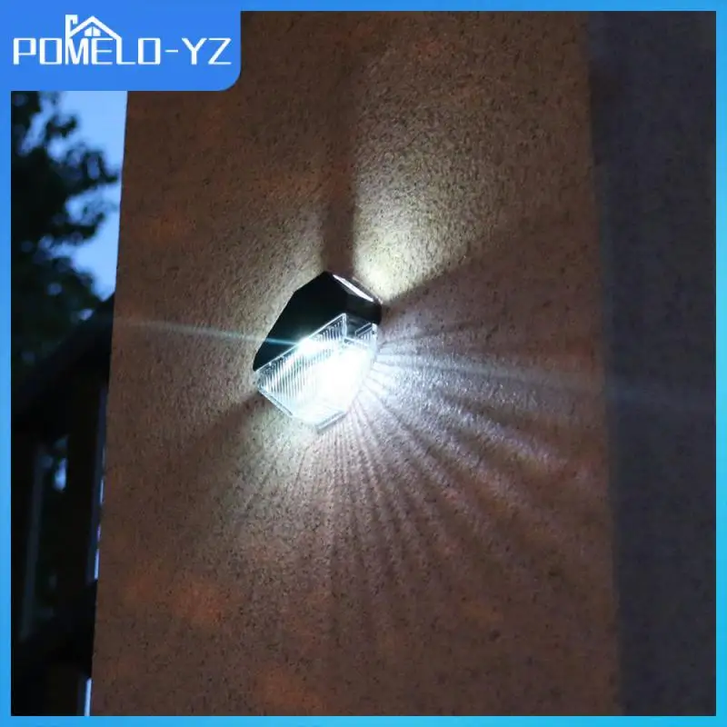 

Настенная лампа для двора с низким энергопотреблением, долговечный индукционный светильник на солнечной батарее, белого цвета, светильник, из АБС-пластика