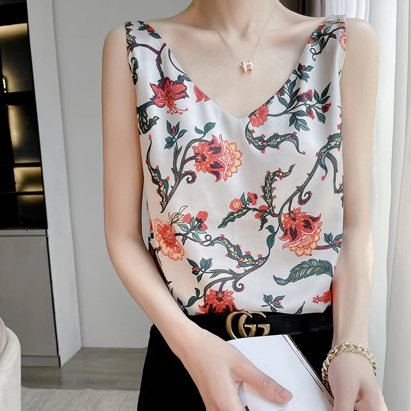 

Ladies Vest V-Neck Suit Inside Summer Silk Camisole Women's Outer Wear Satin Thin Base Sling 2022 Flower Mulberry Silk Wild Tops