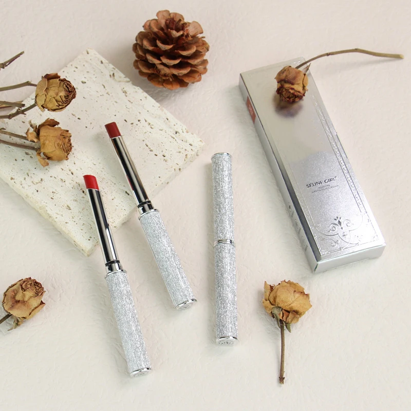 НОВАЯ тонкая губная помада 4 цветов бархатная матовая стойкая женская красота