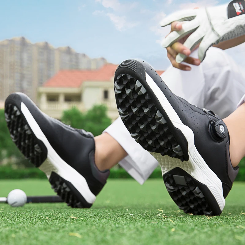 New Men's and Women's Golf Shoes Outdoor Casual Sports Shoes Men's Non Slip Golf Shoes Professional Golf Player Training Shoes