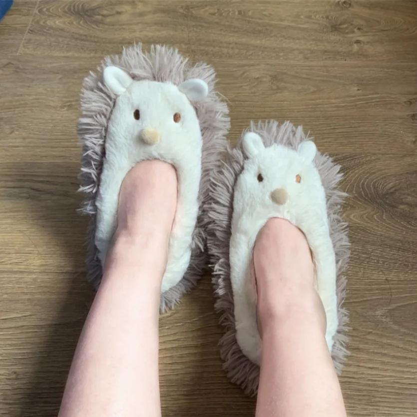 

Hedgehog Fluffy Slipper Home Womens Winter Warm Contton Plush non slip Grip Indoor Funny Cute Kawaii Female fuzzy Shoes slides