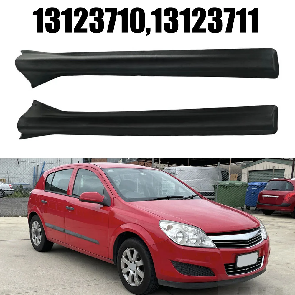Фото Декоративная накладка на левую и правую стойки B для Opel Astra H 2004-2010 (OEM 13123711) №1