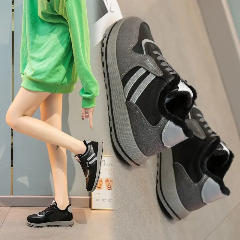 

Женские кроссовки на толстой подошве, новинка весны и осени 2022, Корейская версия, подходящая ко всему старая обувь, повседневные Серые кросс...