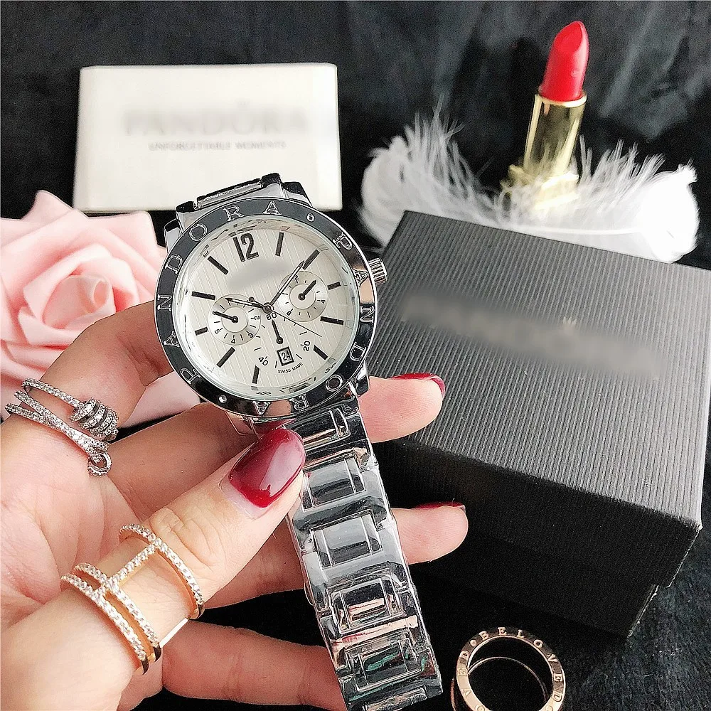 

Popular sports watch fashionable women's watch with calendar and diamond