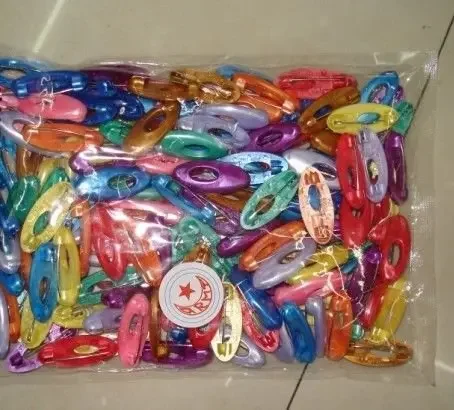 Горячая Распродажа красивые пластиковые мусульманские булавки для шарфов от