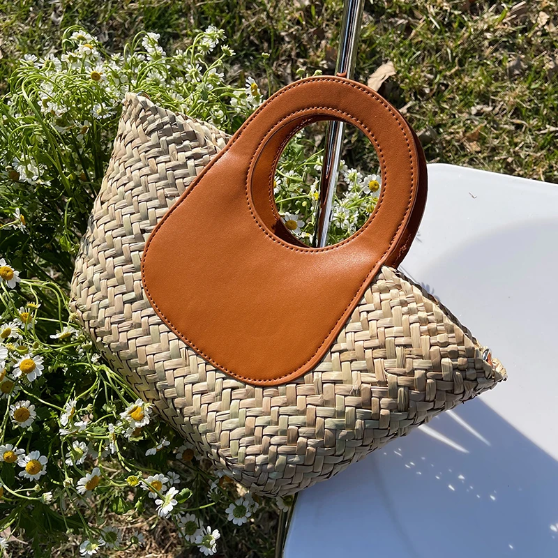 

Large Capacity Straw Bags Woven Leisure Beach Vacation Bucket Bag Women 2022 New Handbags Fashion Trend Shoulder Crossbody Bag