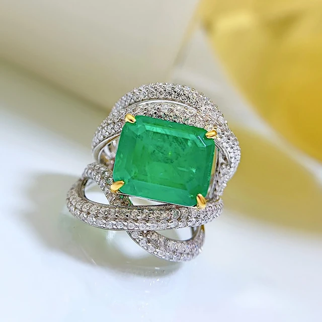 Luxury Vintage 925 Sterling Silver- Moissanite Emerald Gemstone 3