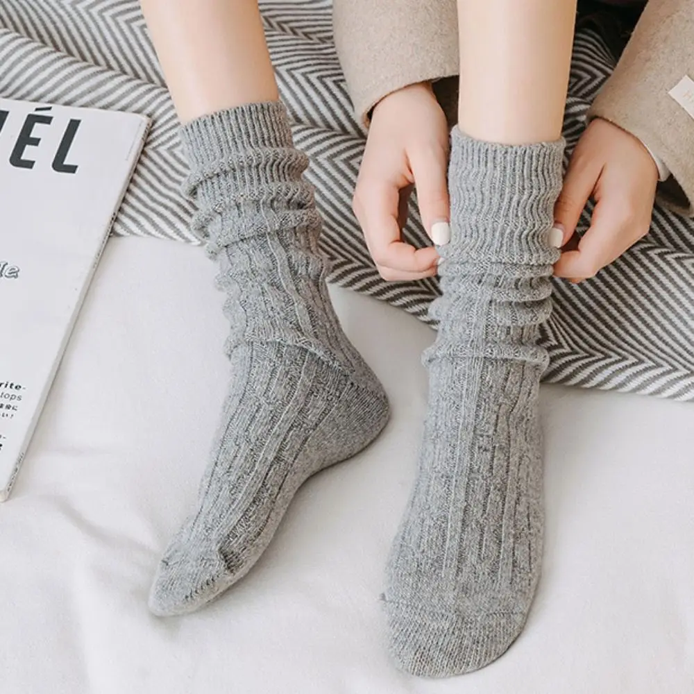 

Теплые зимние простые полосатые модные однотонные женские шерстяные носки в стиле ретро Чулочные изделия средней длины хлопковые носки в Корейском стиле
