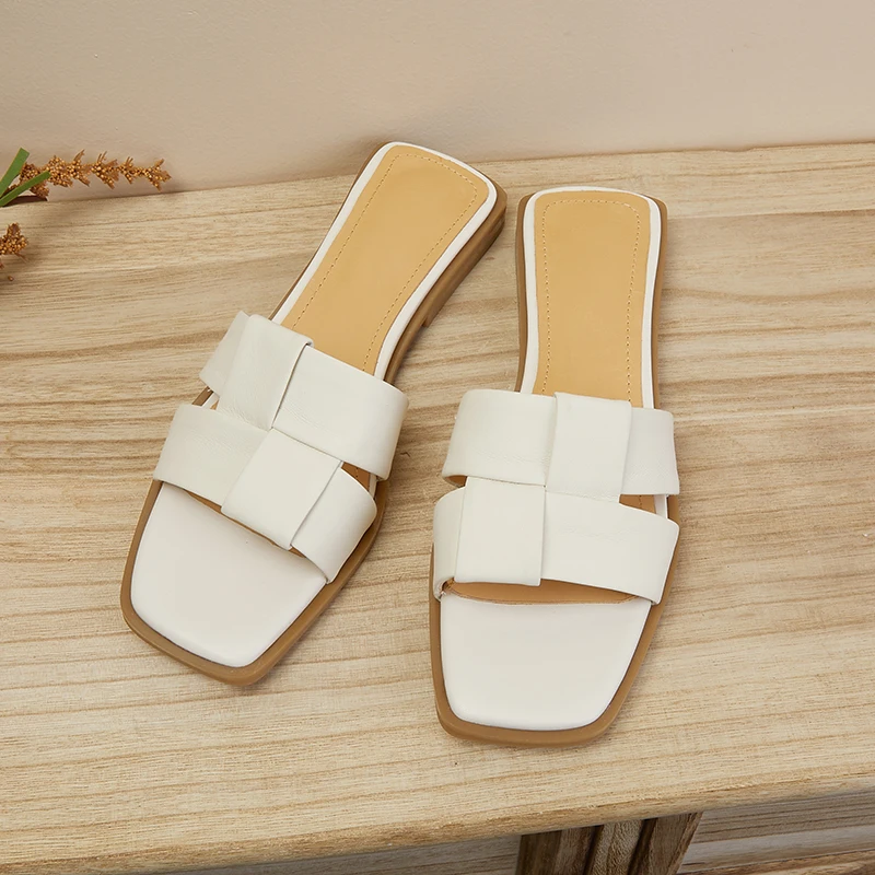 Женские шлепанцы JOZHAMTA из натуральной кожи на низком каблуке цвета в ассортименте