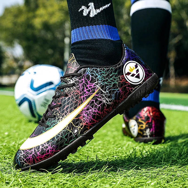 Professional Men Kids Indoor Soccer Shoes TF/AG Futsal Football Boots Men Boys Turf Soccer Cleats Training Sport Sneakers Women