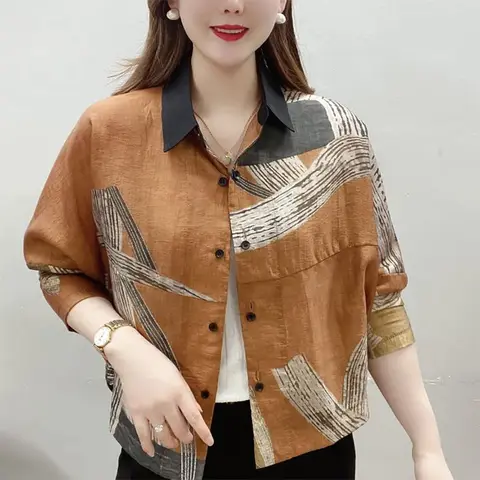 Early Spring Thin POLO Collar Long-sleeved Mother Light and Loose Fashion Age-reducing Temperament Women Cardigan Shirt Early Spring Thin POLO Collar Long-sleeved Mother Light and Loose Fashion Age-reducing Temperament Women Cardigan Shirt