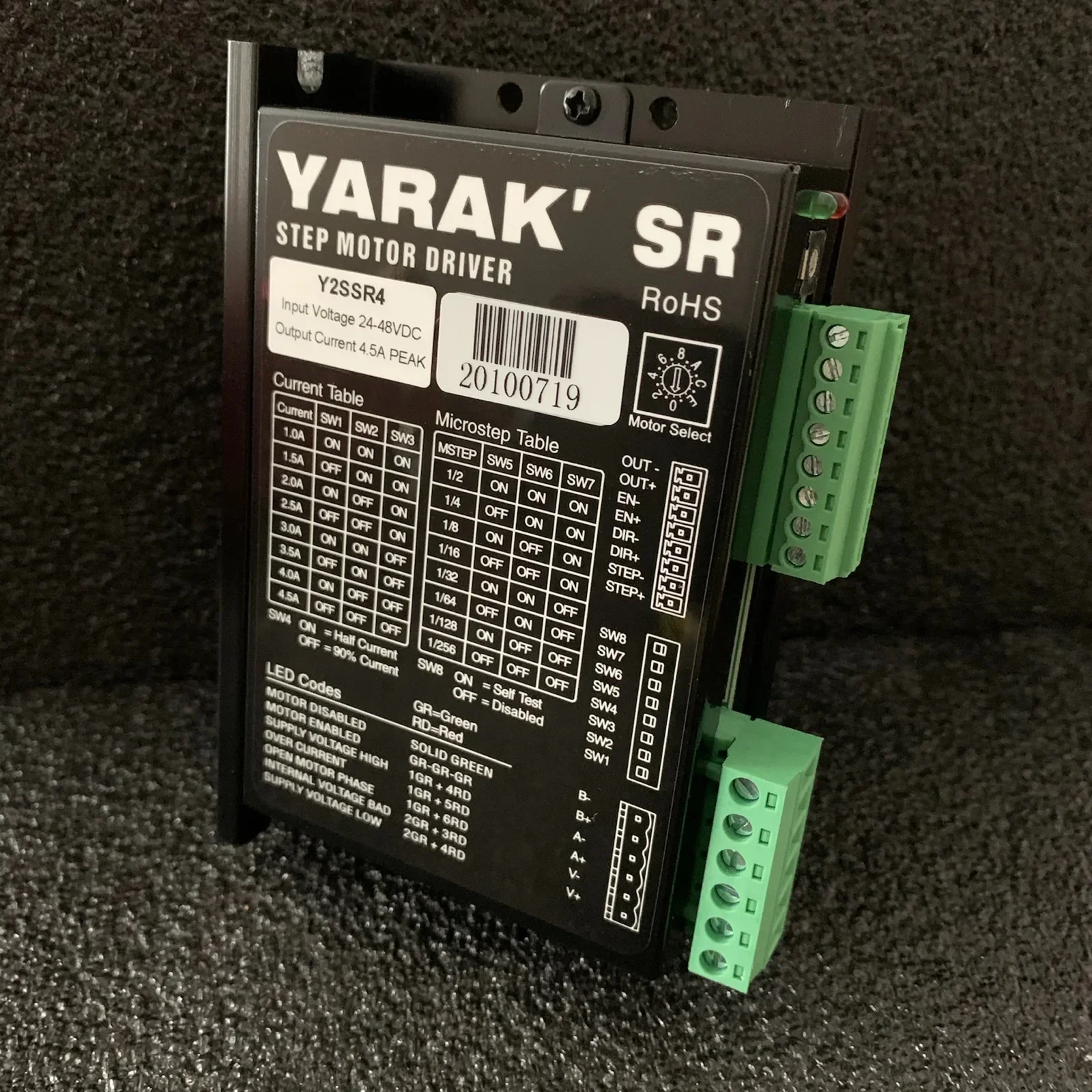 Шаговый двигатель Shinano YARAK Y2SSR4/Y2SD2 и другие шаговые двигатели Kaifu VICSR4