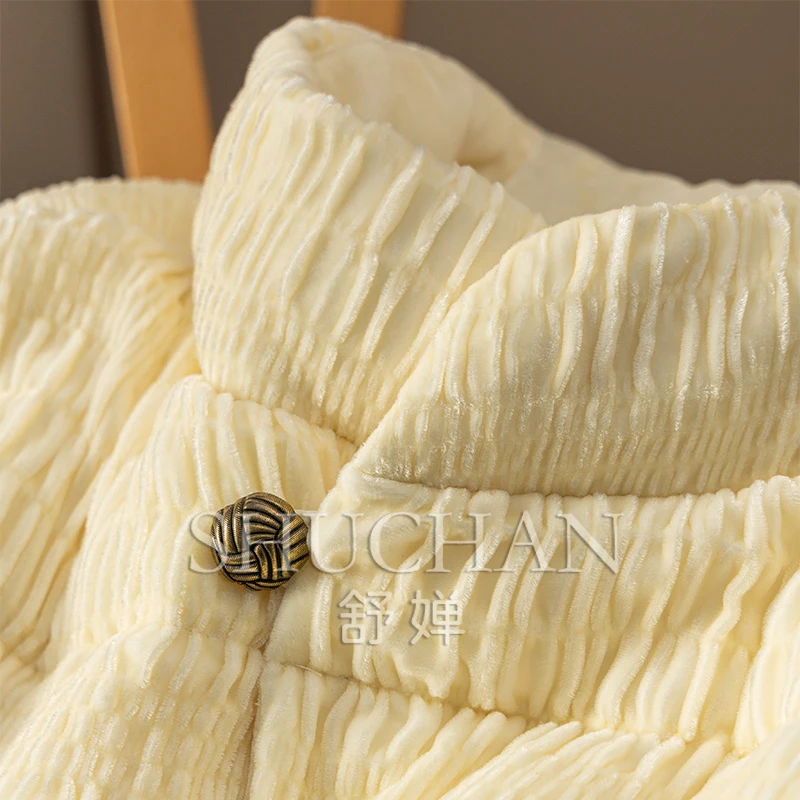 Теплый роскошный пуховик Old Money шелковый бархат в стиле ретро 90 с