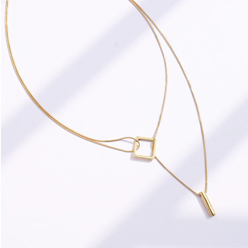 

Versatile Strip 2 Layer Multi-tiered Hollow Square Necklace for Women Sweater Chain Choker Titanium Steel Jewelry Collier Femme