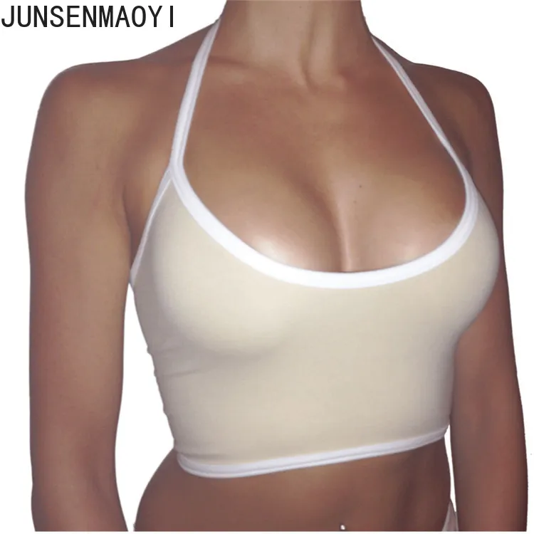 Женская футболка с открытой спиной и лямкой на шее фото или логотипом