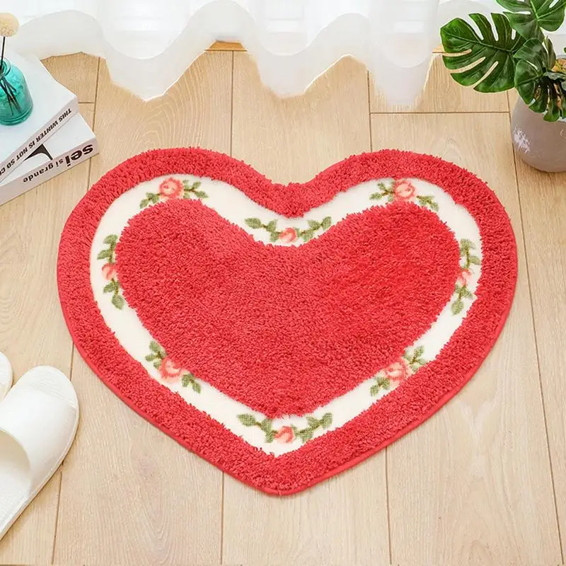 

Heart Shaped Rug Shower Absorbent Love Plush Floor Mat Portable Bathroom Mat Romantic Under Door Mat Floral Bath Rugs Home Decor
