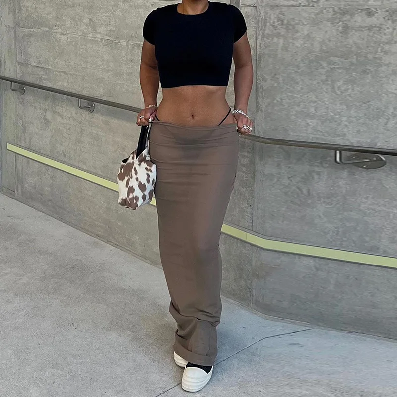 

women skirt