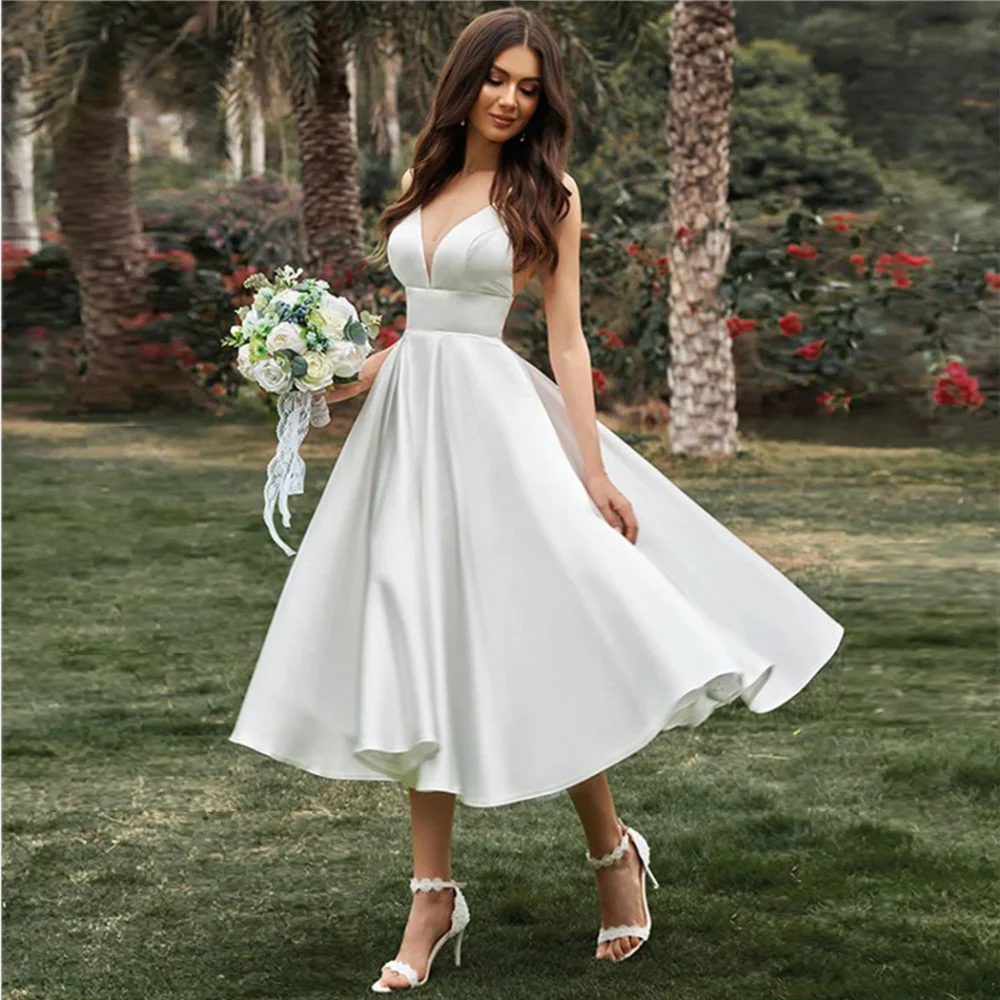 

Plain V-Neck Short Wedding Dress Spaghetti Strap Sleeveless White Bridal Gowns Backless A-Line Tea-Length Civil Vestido De Novia