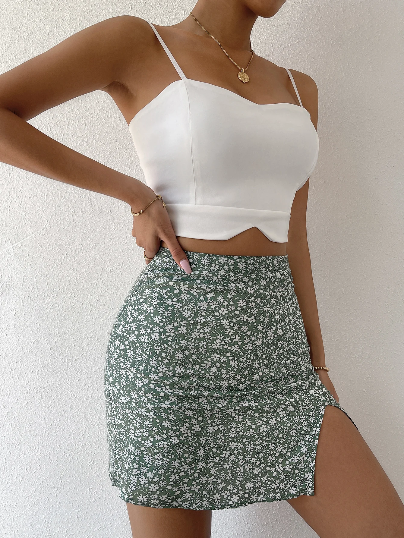 Разноцветная прямая мини-юбка с высокой талией в стиле бохо |