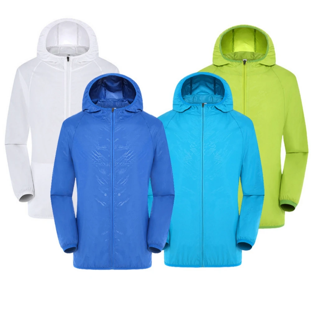 

Ветровка с капюшоном, быстросохнущая, с карманами