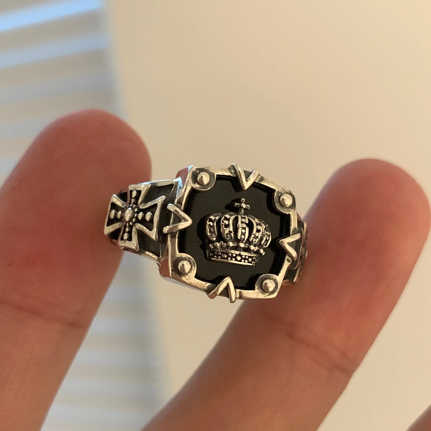 thumb