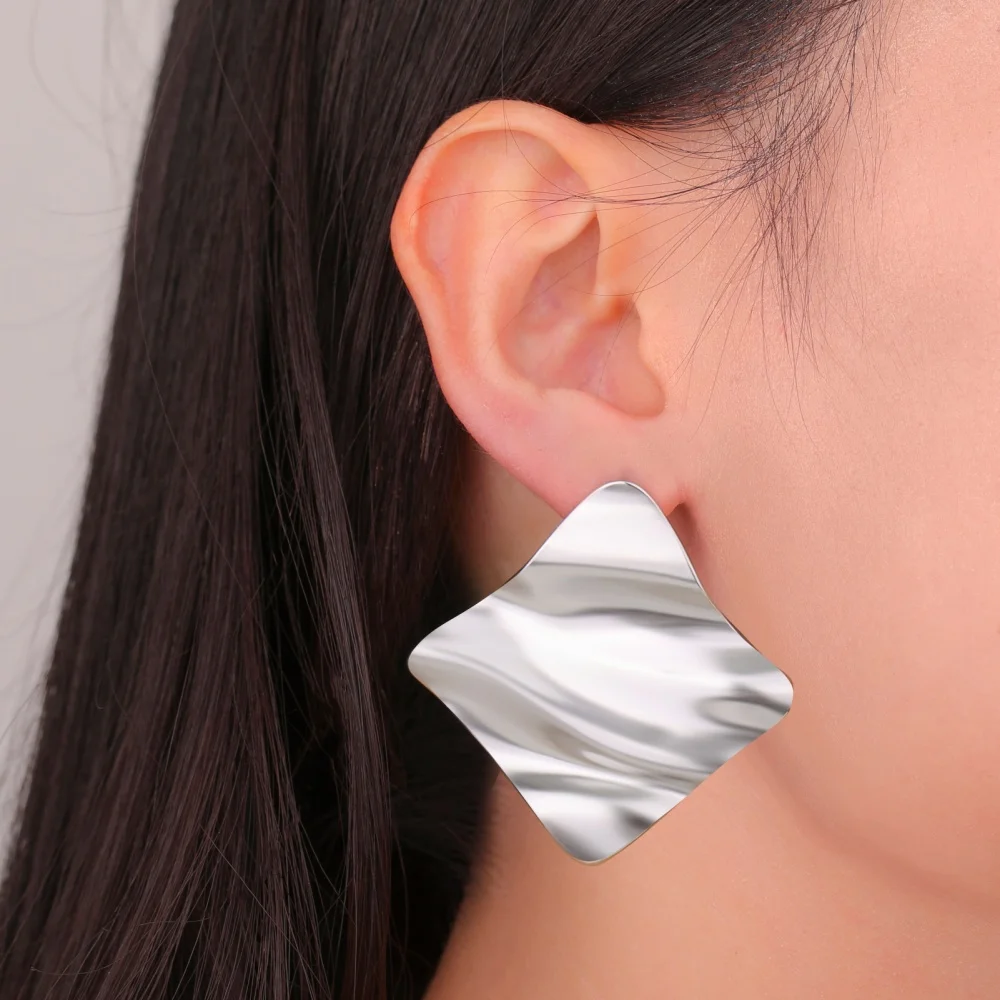 Квадратные серьги-гвоздики с рябью воды для женщин и девочек куртка-ушанка