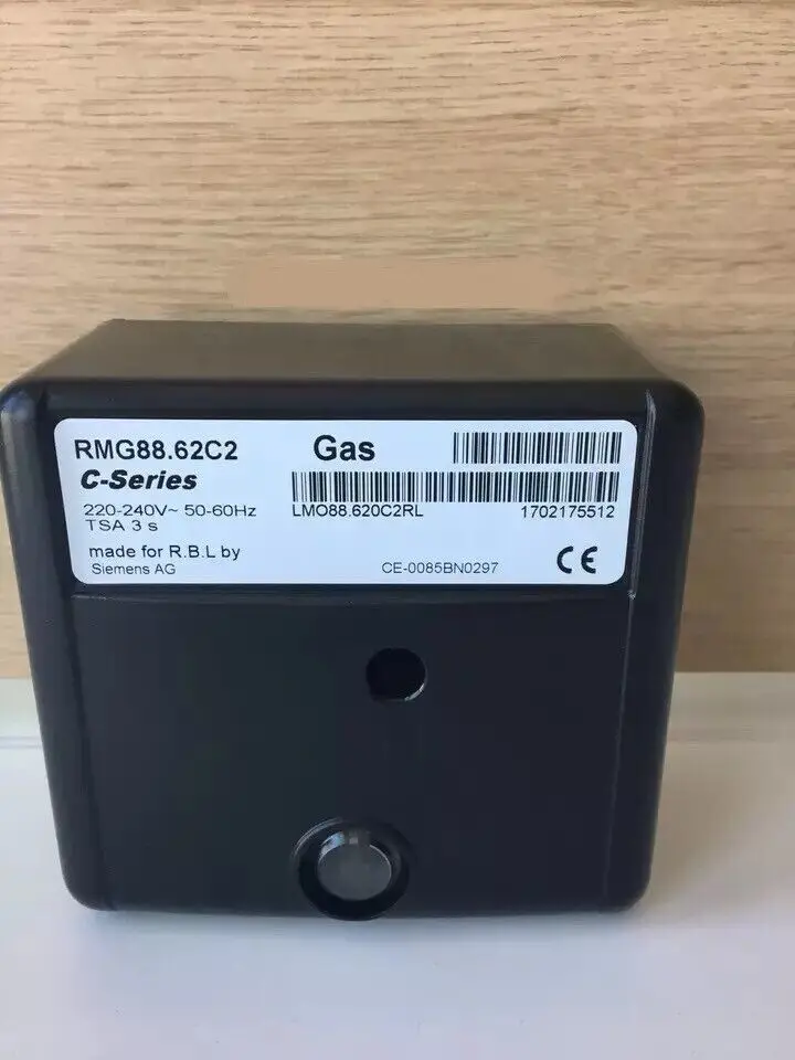 

Блок управления RIELLO RMG88.62C2 для конфорки серии FS /RS, 1 шт.