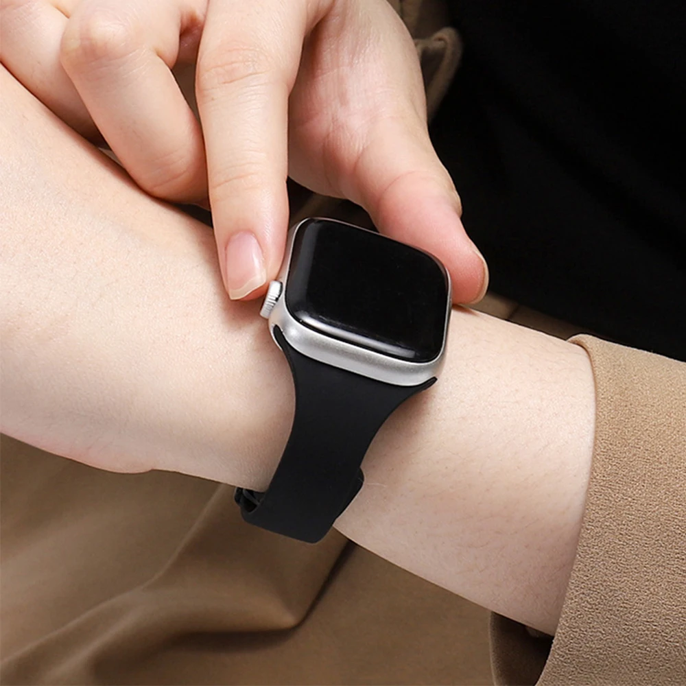 Silicone Strap For Apple Watch Band 8 7 44mm 40mm 41mm 42mm 38mm 45 mm Magnetic Bracelet iWatch Series 6 5 se 3 ultra 49mm 45mm