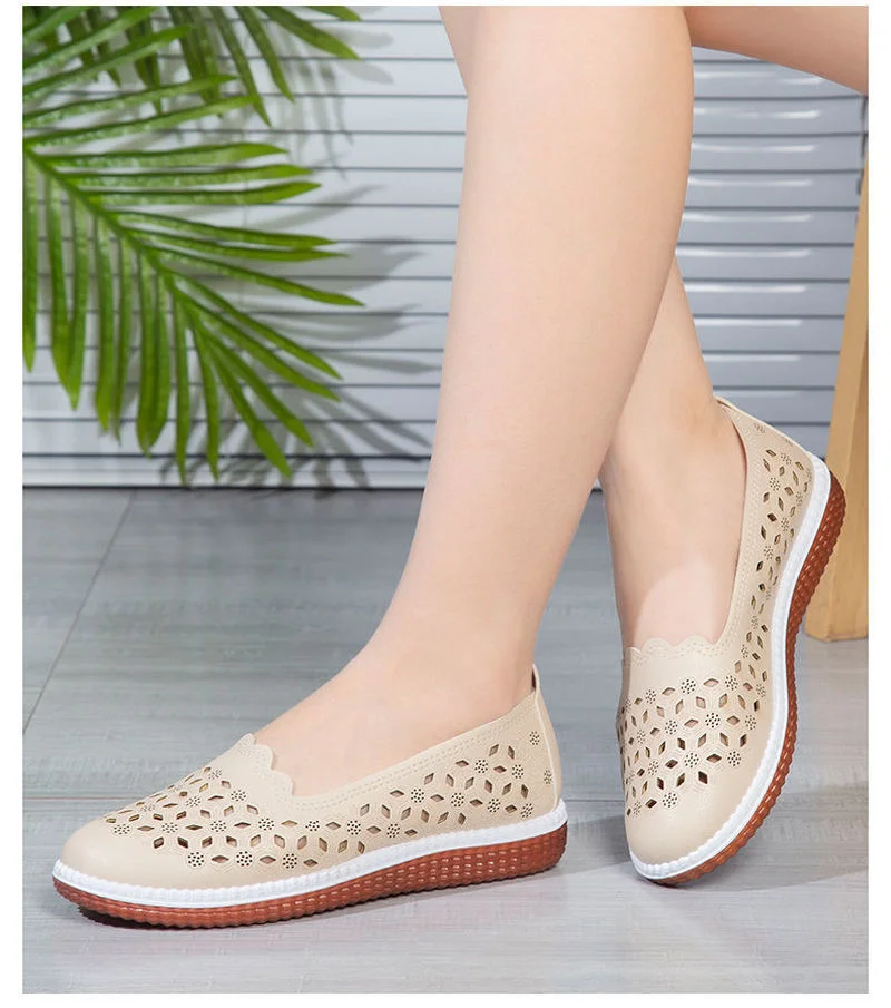 

2022 summer breathable fashion ladies hollow cute flat shoes one-foot loafers flat shoes mother shoes chaussure femme flats