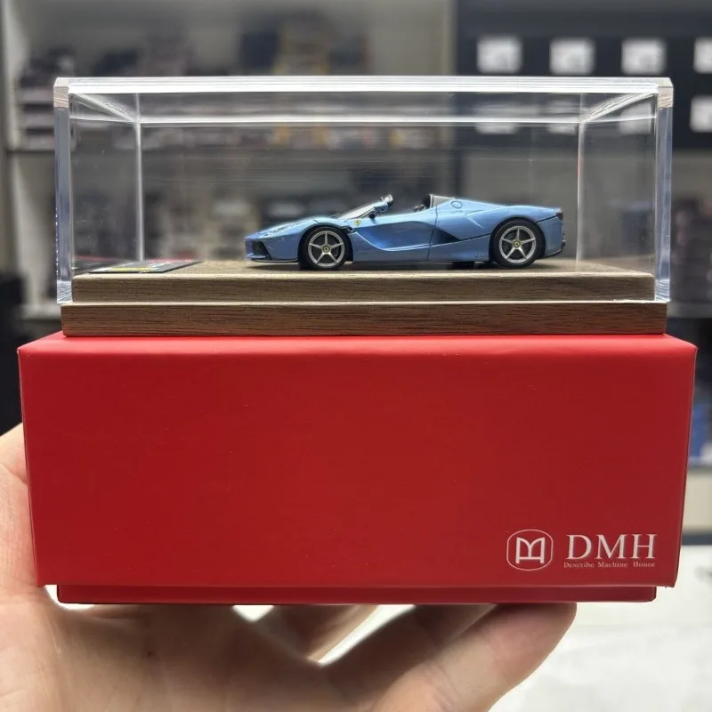 Масштабная модель 164 DMH LaFerrari: Новинка, уже в продаже! Коллекционное издание из литой смолы, идеальный подарок на праздник. (art.: 3920d8d29ff3e) - 3920d8d29ff3e