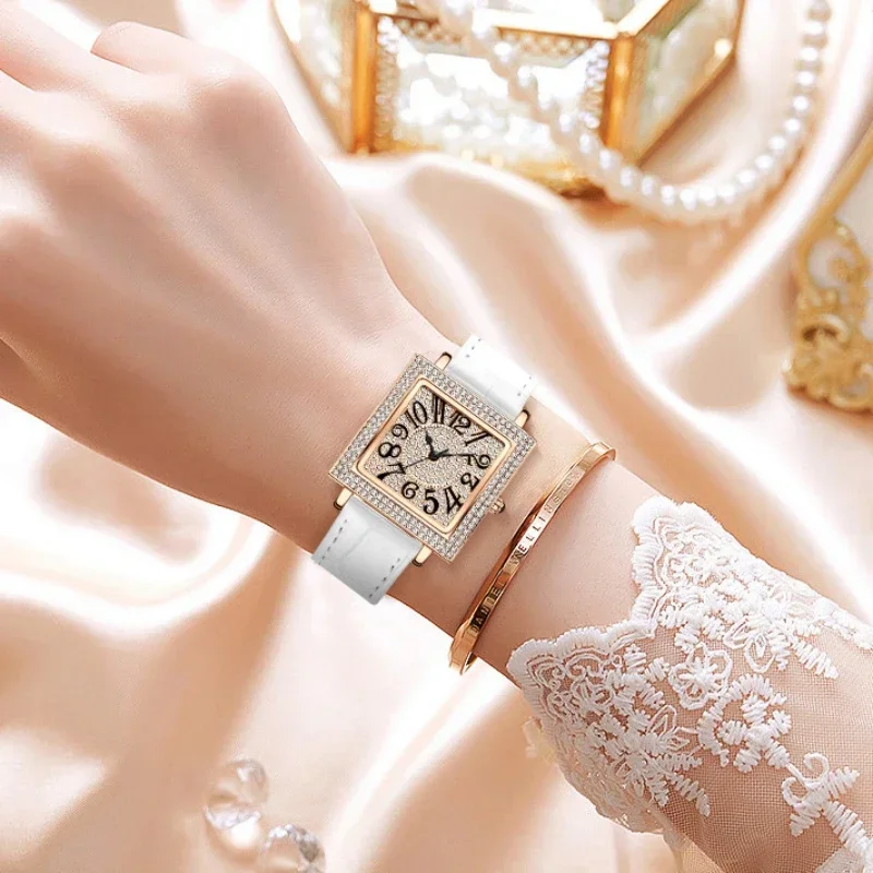 Часы наручные женские кварцевые квадратной формы брендовые Роскошные с