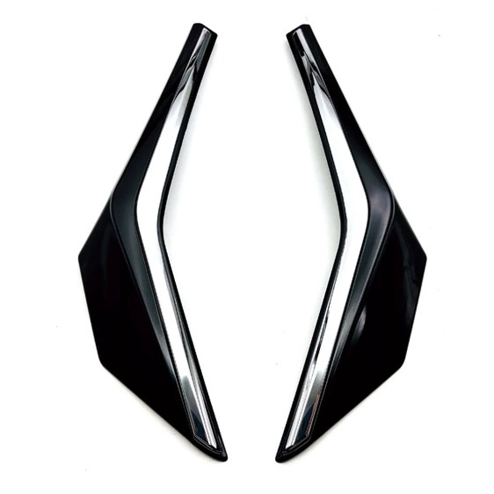 Фото Глянцевая черная центральная решетка радиатора для Toyota Yaris Ativ / Vois 2022-2023 №1