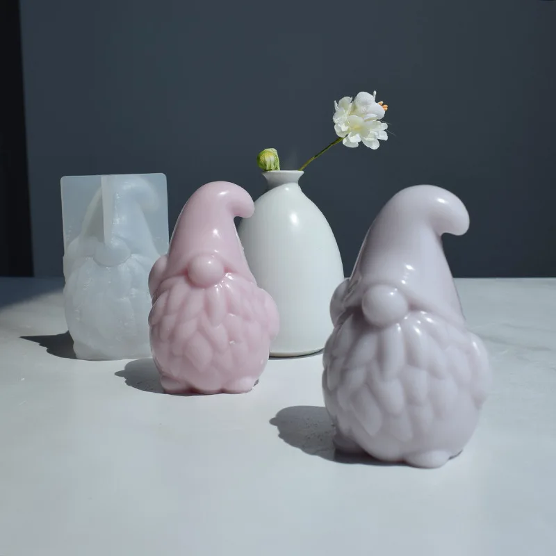 Силиконовая форма в виде медвежьего санты для свечей