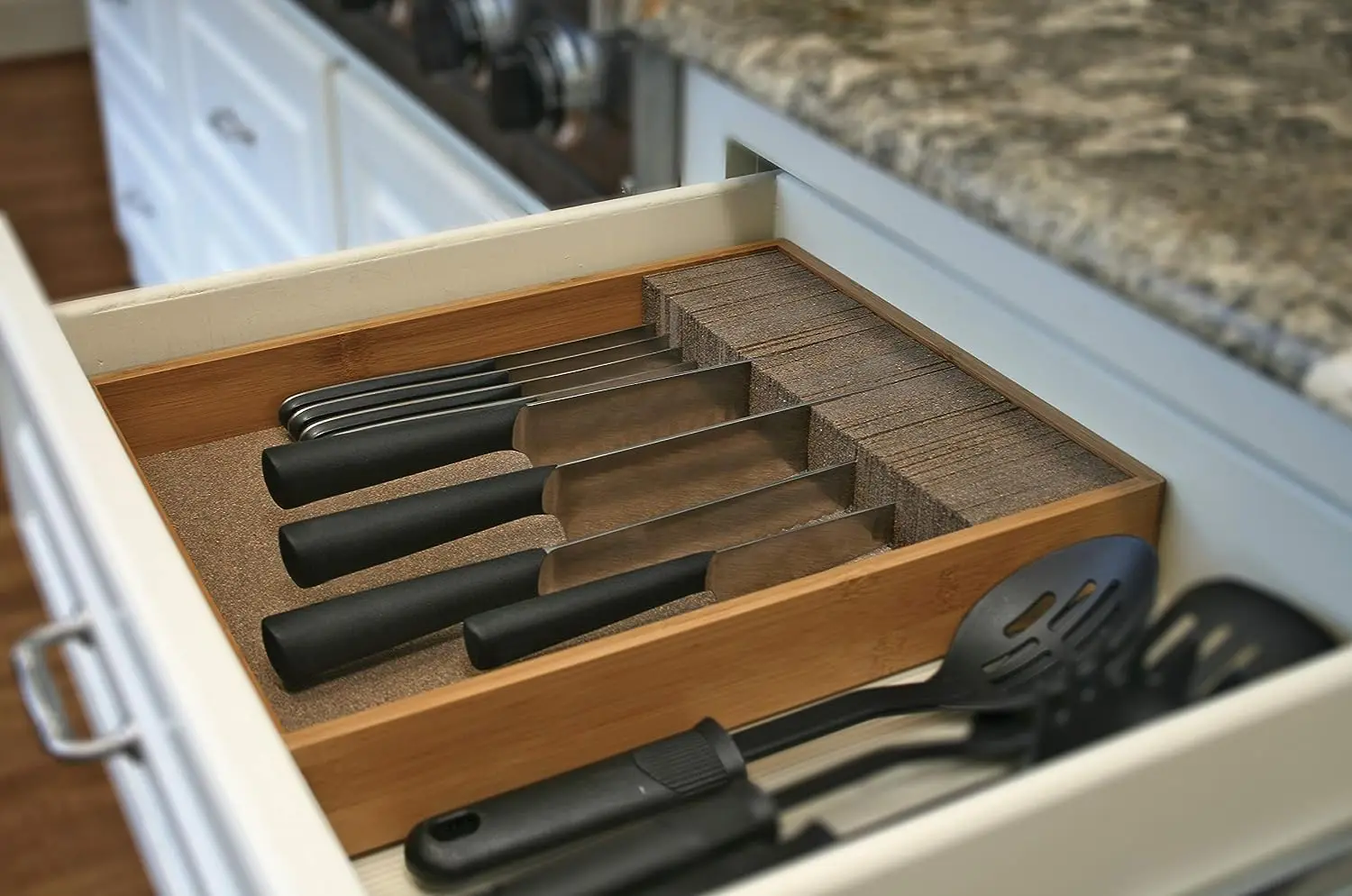 

KNIFEdock - In-drawer Kitchen Knife Storage (15 in x 13 in x 2.5 in)- Easily Identify Your Knives At A Glance. Frees Up Your Cou