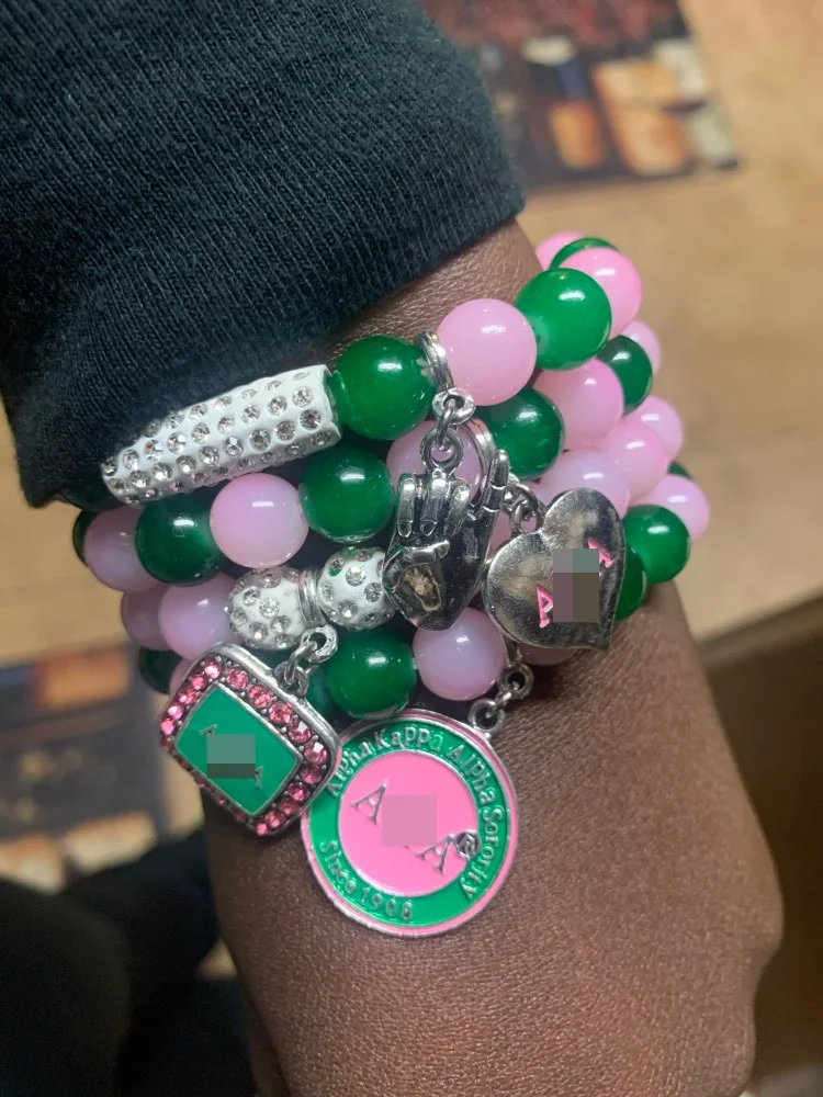 Розовый и зеленый эластичный браслет для подарка |